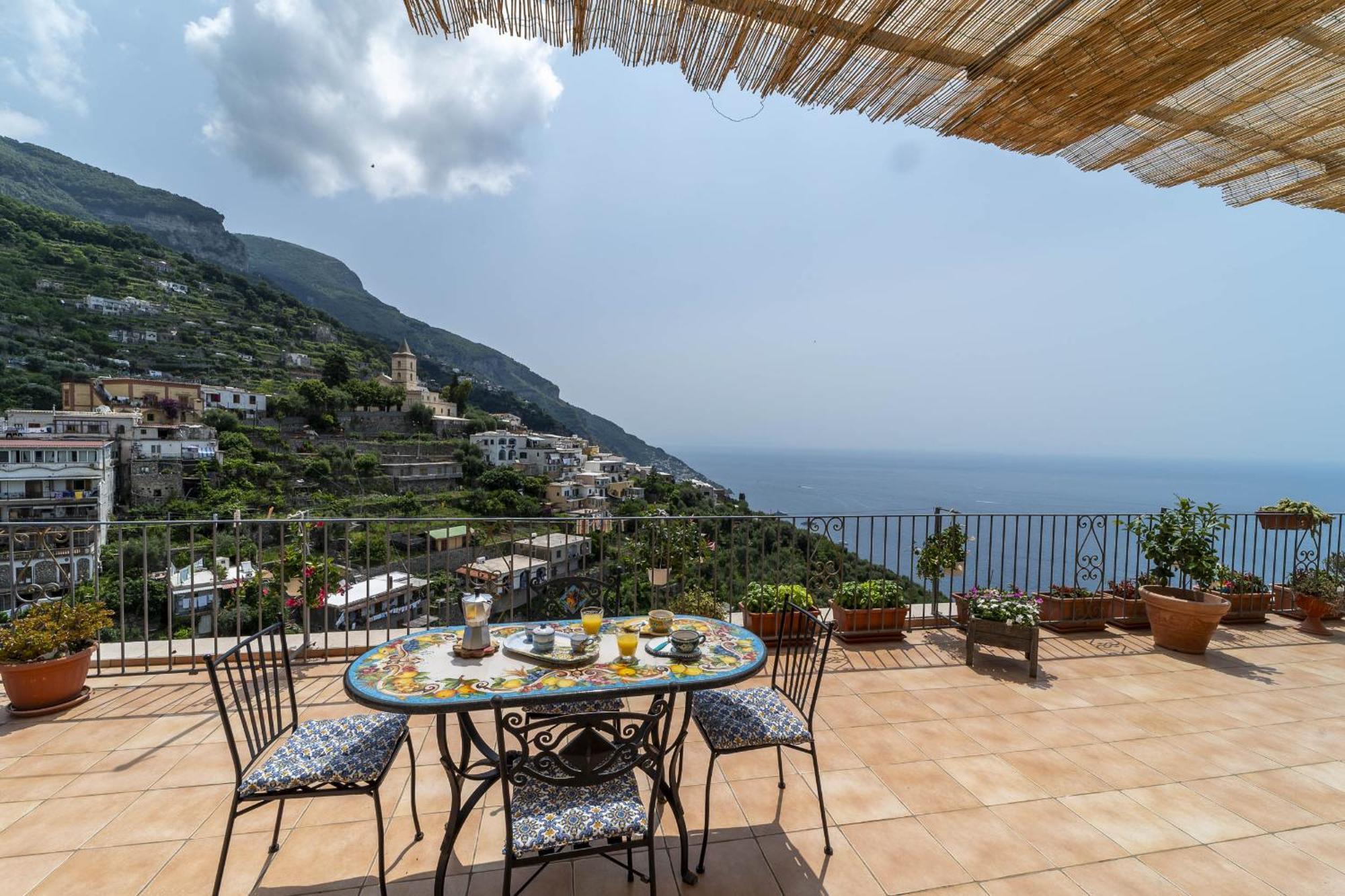Casa Melevyen In Positano Villa Luaran gambar